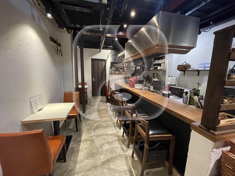 南森町駅徒歩約3分！/☆内装美装なイタリアン居抜き☆/2階店舗//U916