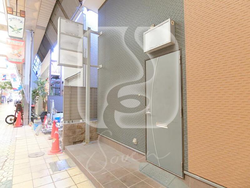 近鉄八尾駅徒歩約7分！/☆飲食店居抜き☆/1階路面店舗//X566