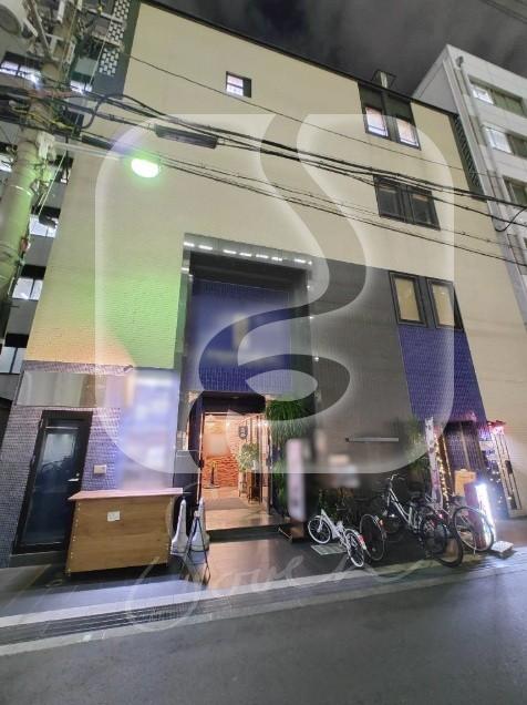 堺筋本町駅徒歩約4分！/☆美容クリニック居抜き☆/B1階店舗//S1223