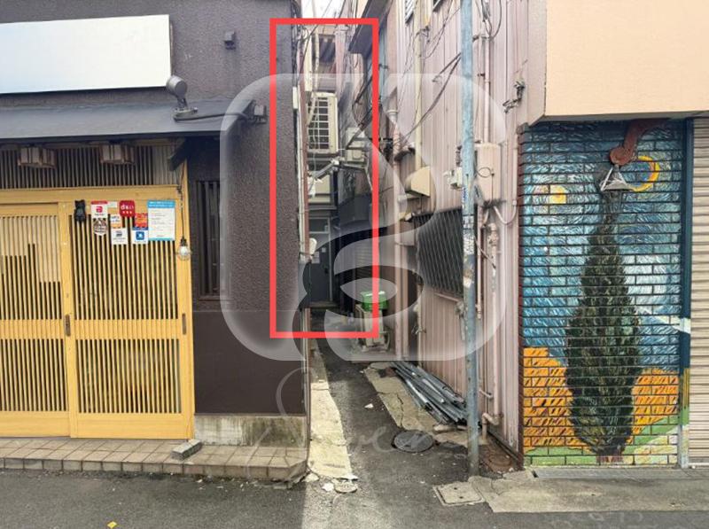 東梅田駅徒歩約5分!/☆スケルトン☆/1階路面店舗+2階//U956