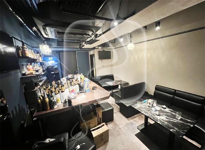 心斎橋駅徒歩約3分！/☆BAR居抜き☆/6階店舗//S1244