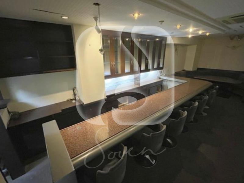 高槻市駅徒歩約1分の駅チカ!/☆BAR居抜き☆/2階店舗//X598