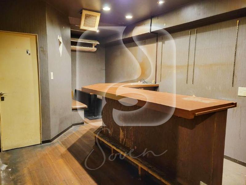 心斎橋駅徒歩約6分！/☆BAR居抜き☆/2階店舗//S1296