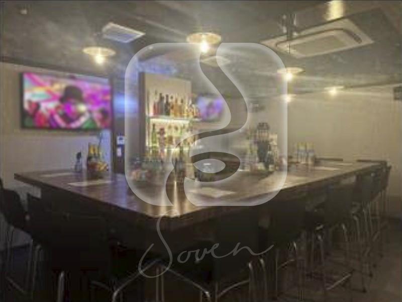 心斎橋駅徒歩約9分!/☆BAR居抜き☆/4階店舗//S1306