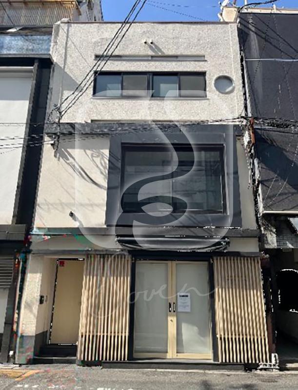 心斎橋駅徒歩約7分!/☆ベーカリー居抜き☆/1棟貸店舗//S1308