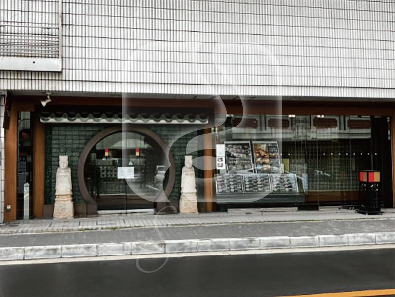 江坂駅徒歩約3分!/☆焼肉店居抜き☆/1階路面店舗//X615