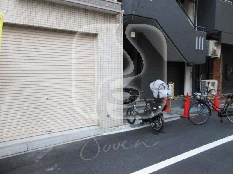 なんば駅徒歩約7分!/☆スケルトン☆/1階路面店舗//S1355