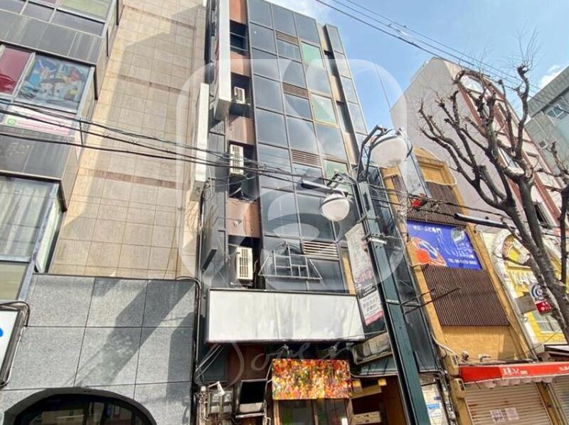 なんば駅徒歩約3分！/☆道頓堀エリアのスケルトン☆/地下1階店舗//S1358