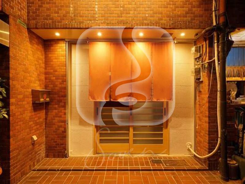 天神橋筋六丁目駅徒歩約1分の駅チカ!/☆居酒屋居抜き☆/1棟貸店舗(1~3階)//U1060