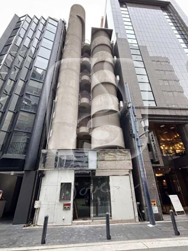 北新地駅徒歩約2分!/☆スケルトン☆/1階路面店舗//U1075