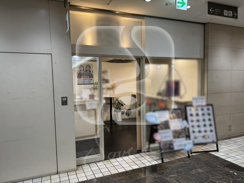 北浜駅直結徒歩約1分!/☆定食店居抜き☆/地下1階店舗//S1388