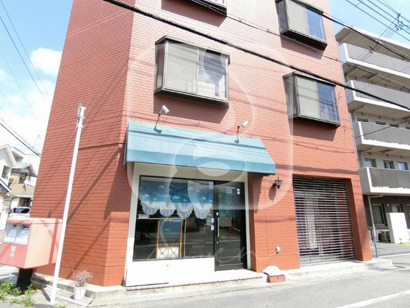 茨木市駅徒歩約12分！/☆喫茶店居抜き☆/1階路面店舗//X674