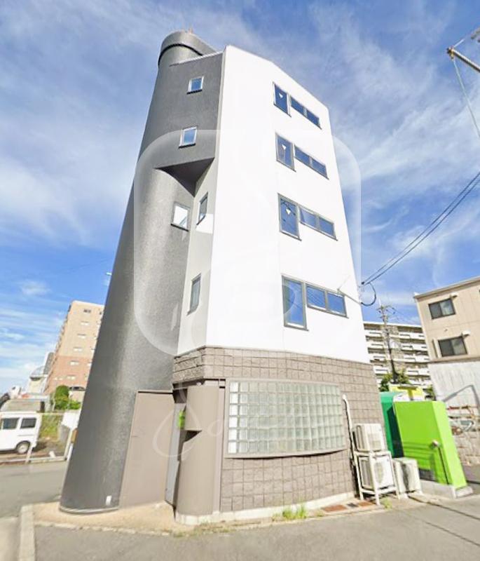 新大阪駅徒歩約11分!/☆インドネパール料理店居抜き☆/1階路面店舗//HT1093