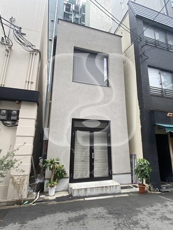 阿波座駅徒歩約6分！/☆ペットカフェ＆バー居抜き☆/1階路面店舗+2階//S1424