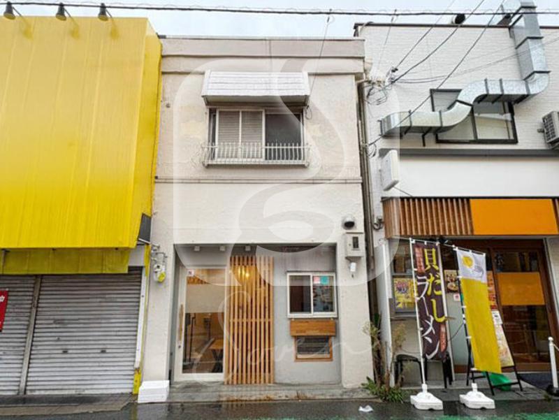 服部天神駅徒歩約1分の駅チカ！/☆居酒屋居抜き☆/1階路面店舗+2階//X692