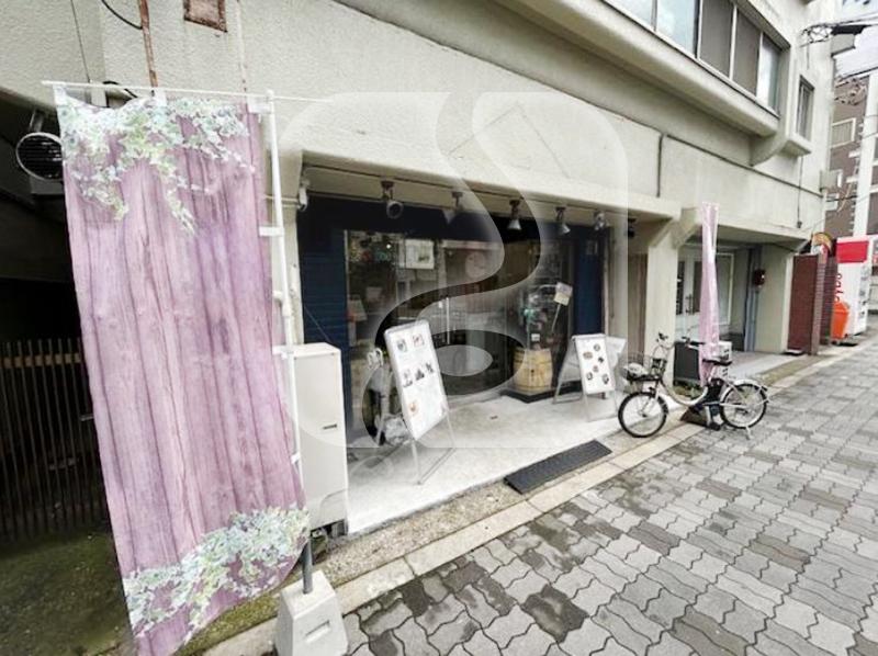 太子橋今市駅徒歩約4分！/☆カフェ居抜き☆/1階路面店舗//HT871