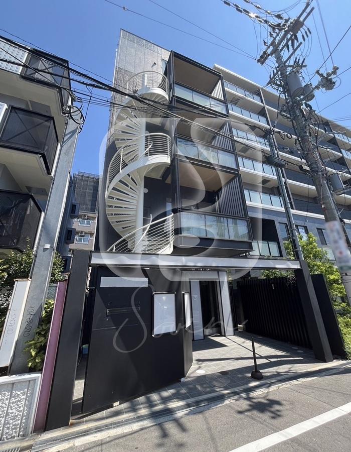 高槻駅徒歩約4分！/☆事務所跡スケルトン☆/3階店舗//X612